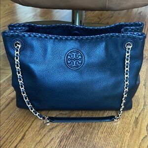 Tory Burch Black and Gold Shoulder Bag with Structured Design